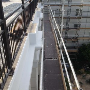 scaffolding with double backside handrail
