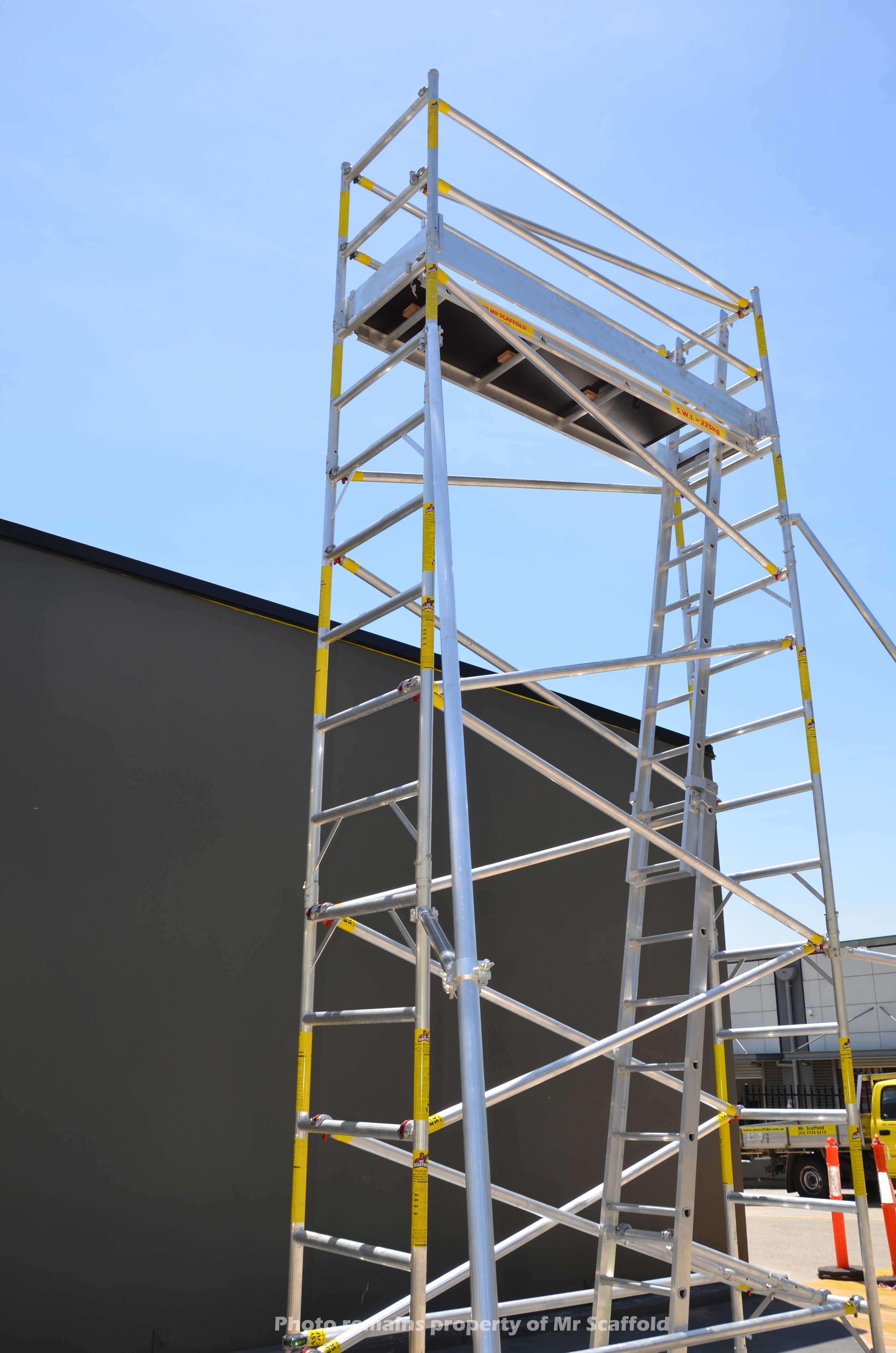 5 metre tower with outriggers deployed