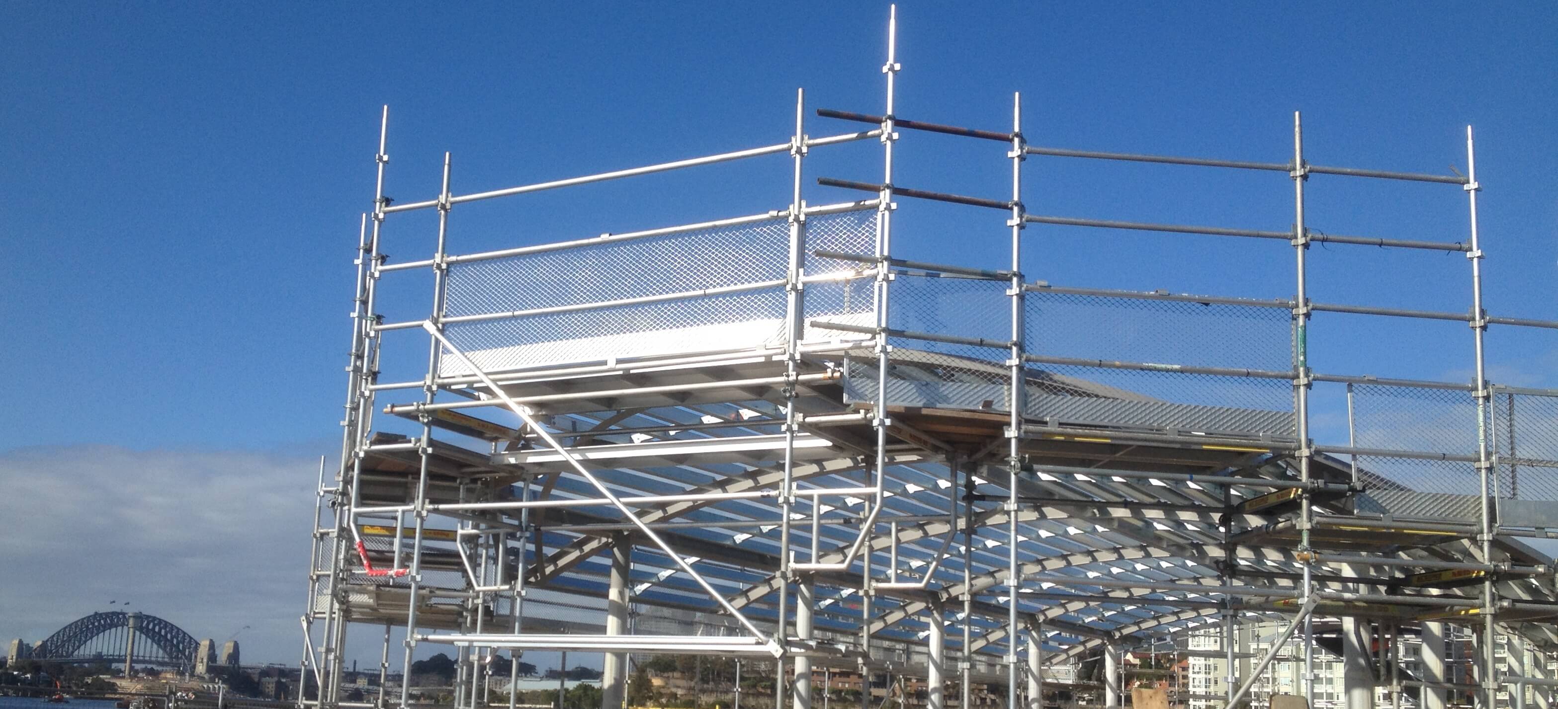 roof end scaffold white bay roofing