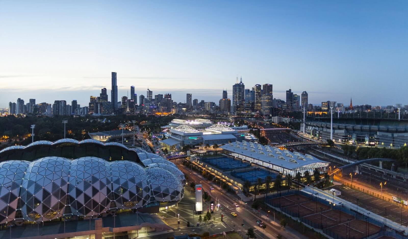 skyline melbourne from scaffolding