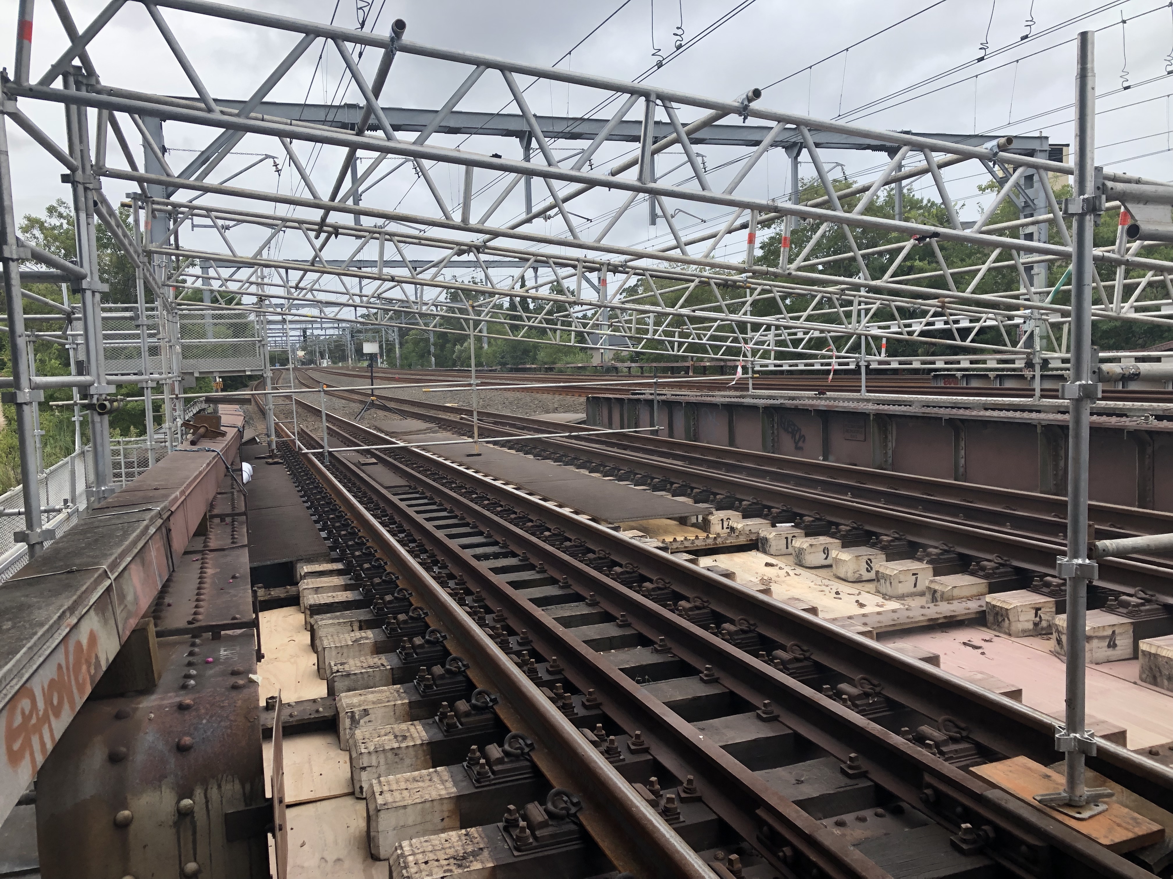 scaffold roof on rail line